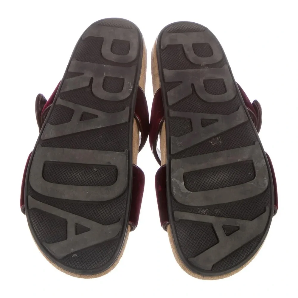 Prada Slides - Picture 5 of 5